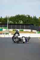 Vintage-motorcycle-club;eventdigitalimages;mallory-park;mallory-park-trackday-photographs;no-limits-trackdays;peter-wileman-photography;trackday-digital-images;trackday-photos;vmcc-festival-1000-bikes-photographs